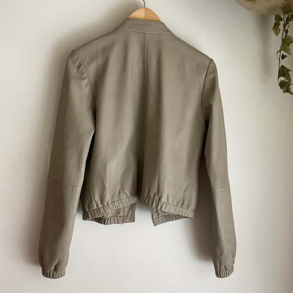 BCBG // Super soft leather bomber jacket - Picture 5 of 5